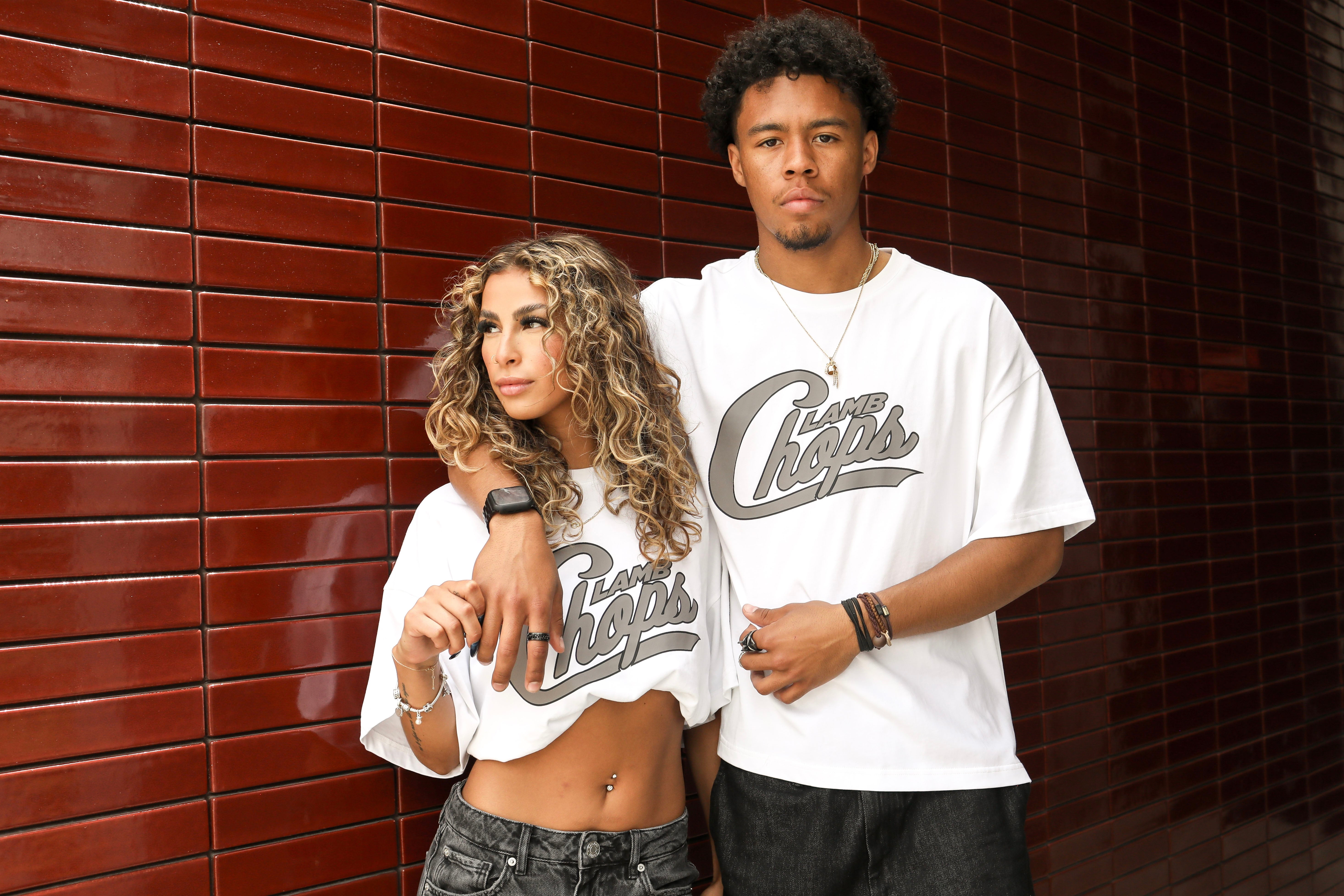 White Lamb Chops Script Cropped T-Shirt – SGLambChops