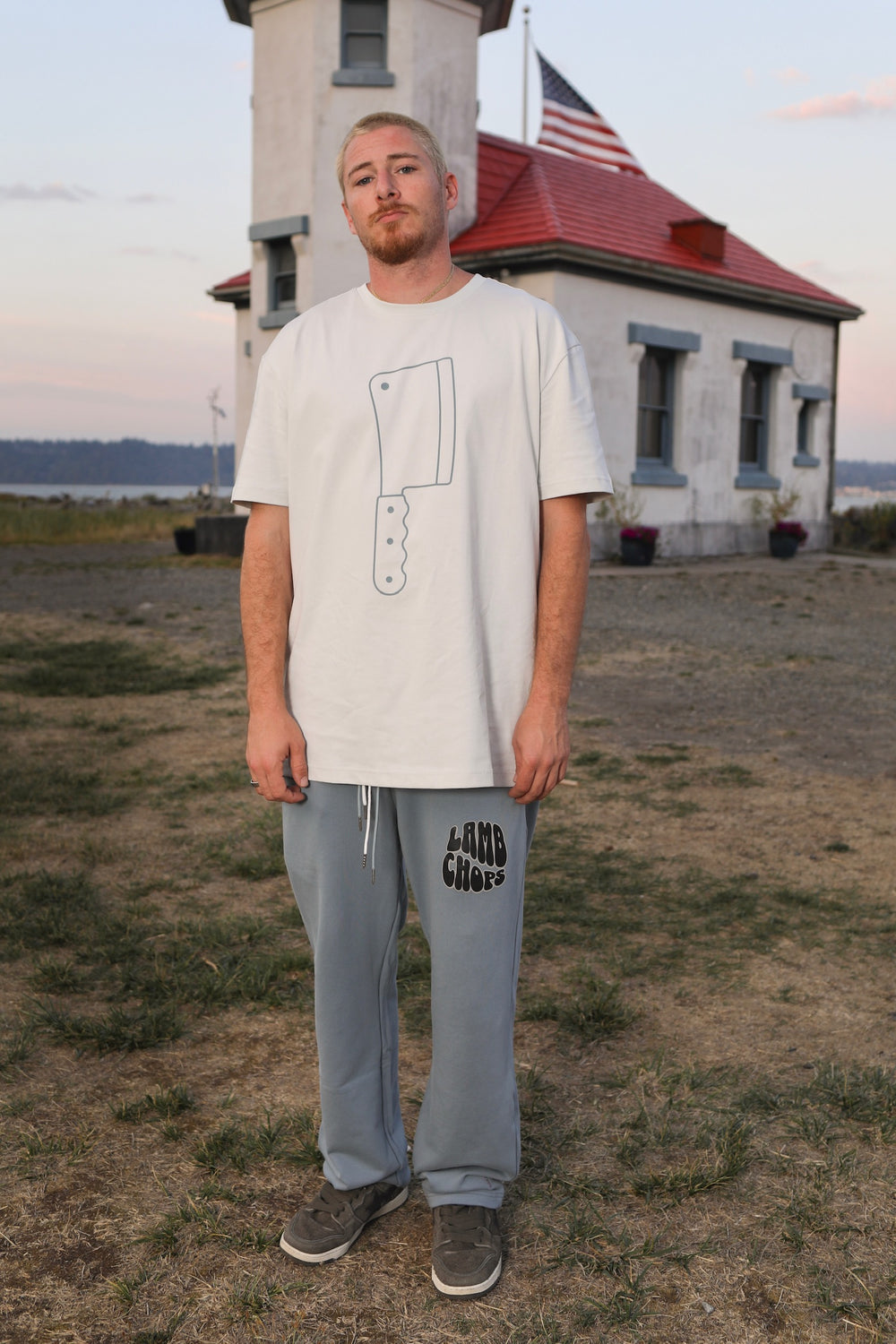 Big Cleaver Outline Tee
