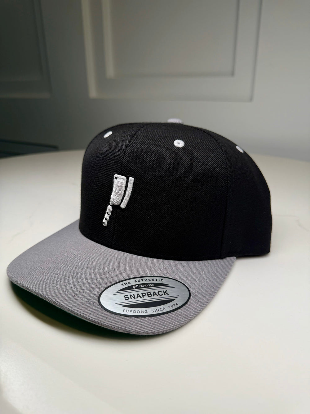 Cleaver Snapback (Black/Grey)